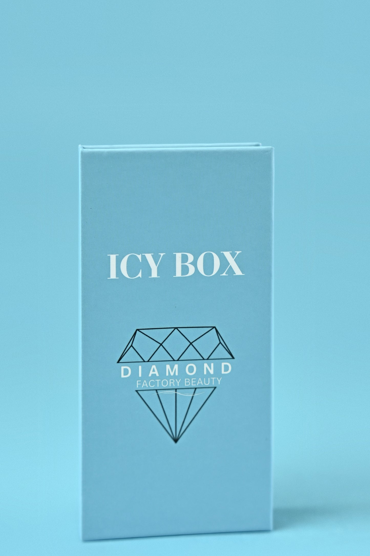 THE ICY BOX TRAY 0.03 ā”